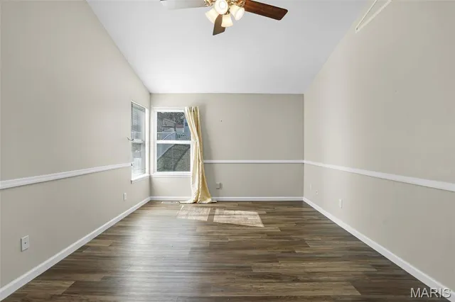 $369,900 | 211 Butternut Stage Drive, St. Peters, MO 63376