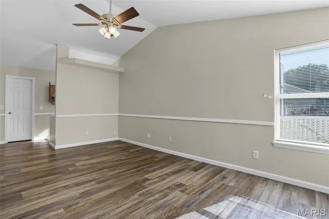 $369,900 | 211 Butternut Stage Drive, St. Peters, MO 63376