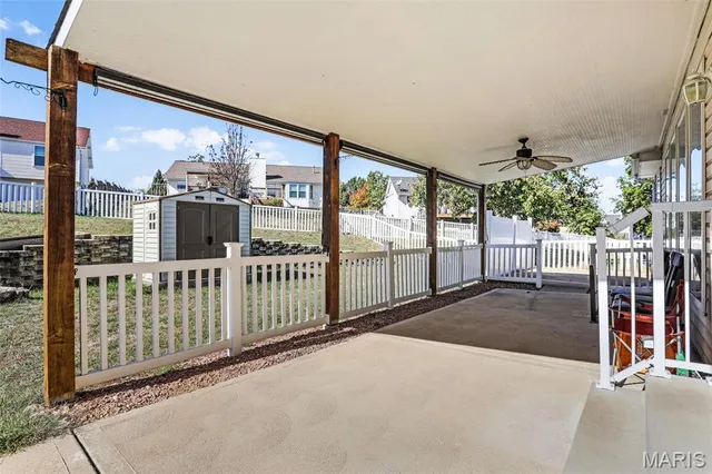 $369,900 | 211 Butternut Stage Drive, St. Peters, MO 63376