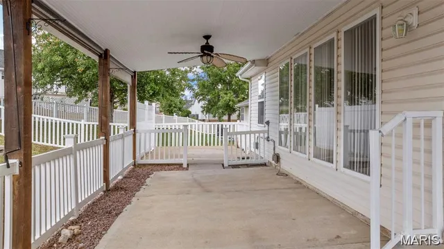 $369,900 | 211 Butternut Stage Drive, St. Peters, MO 63376