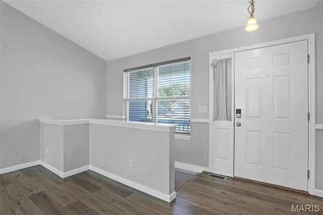 $369,900 | 211 Butternut Stage Drive, St. Peters, MO 63376