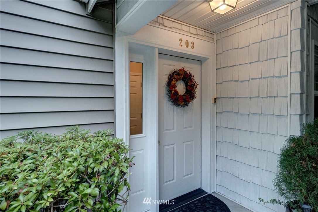 400 228th Street Southwest, Unit D203 Bothell, WA 98021 - Photo 4 of 25 Gallery Image 4