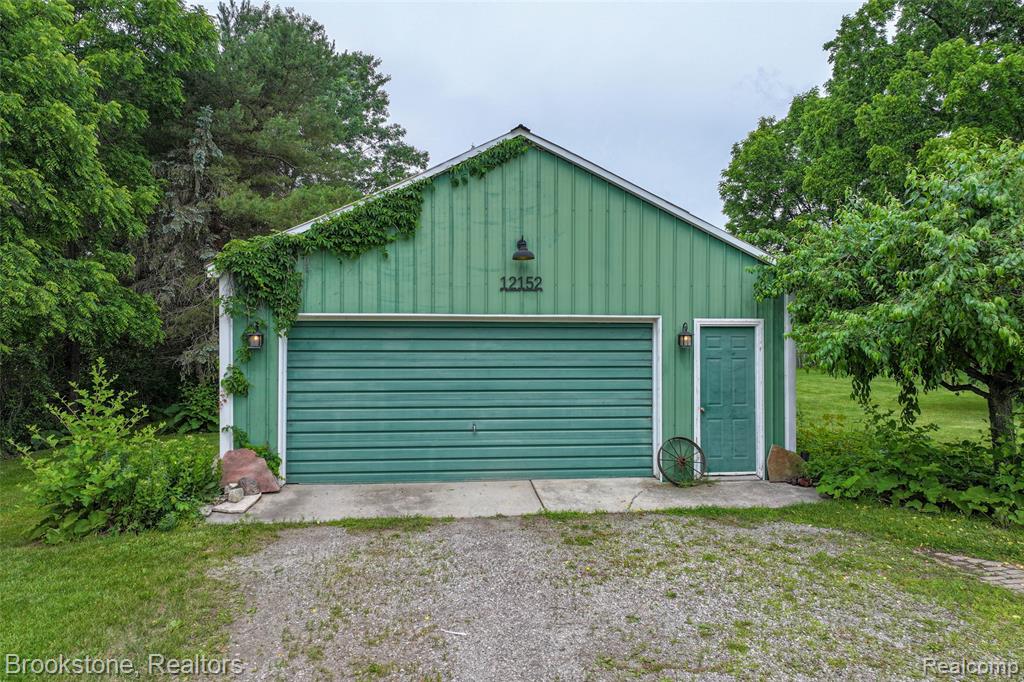 12152 Hoisington Road Gaines, MI 48436 - Photo 12 of 66
