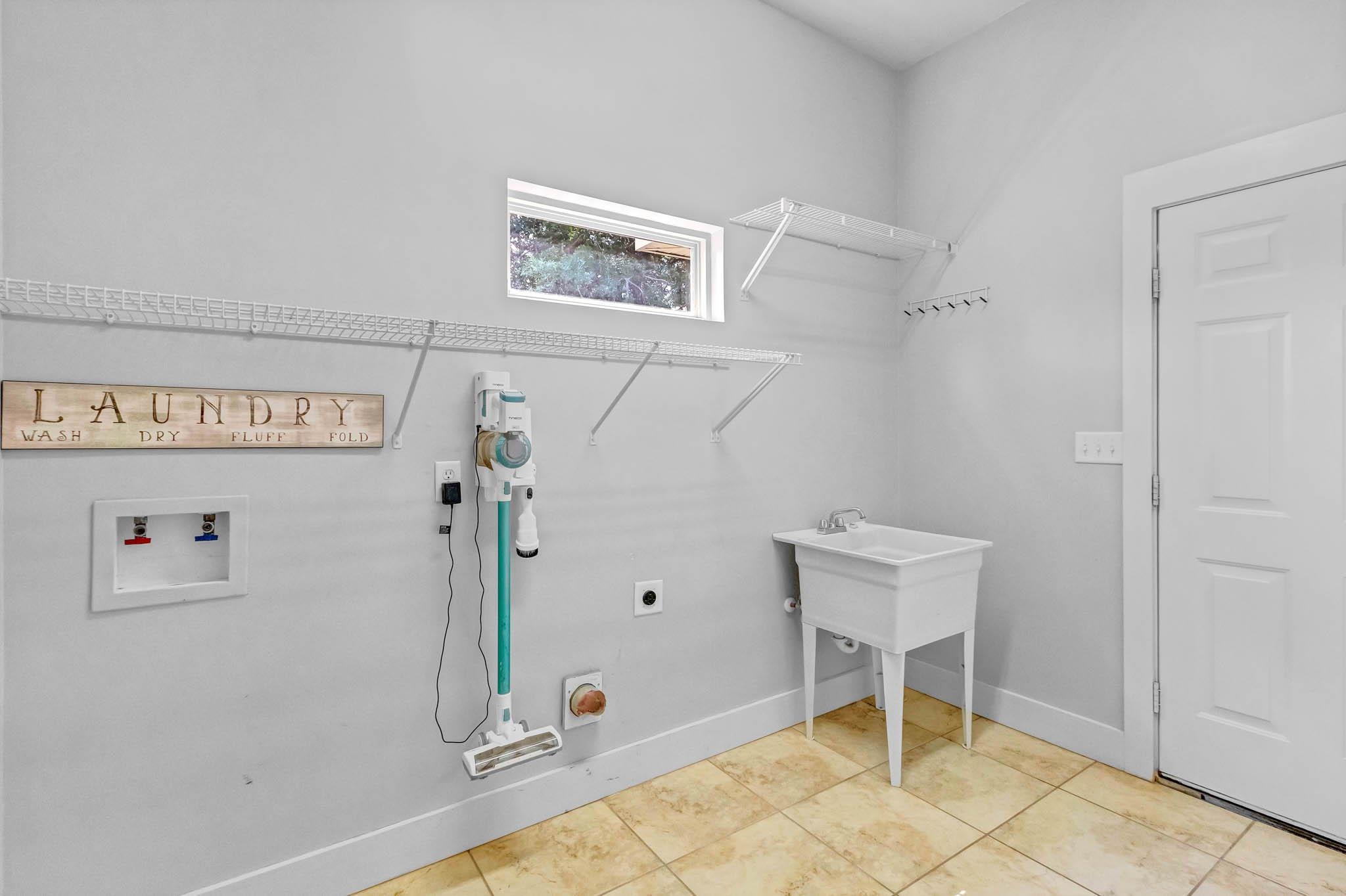 7854 Raegan Lane Daphne, AL 36527 - Photo 49 of 70 Laundry