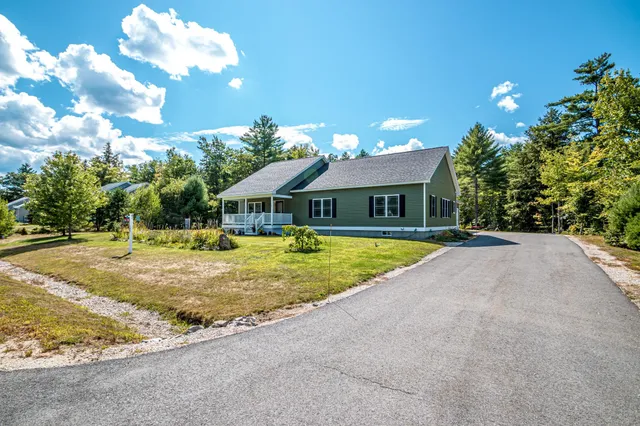 $745,000 | 106 Pemigewasset Drive, Conway, NH 03813