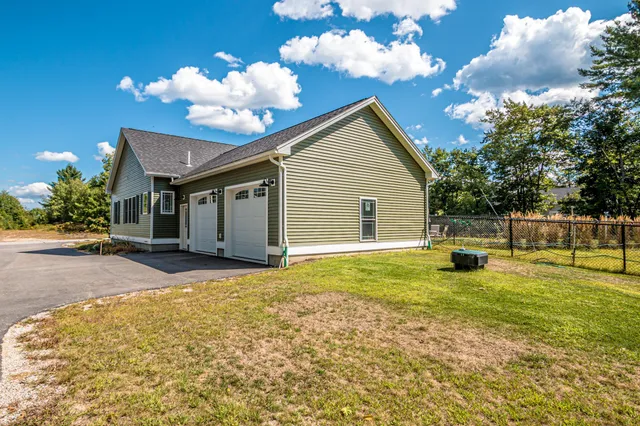 $745,000 | 106 Pemigewasset Drive, Conway, NH 03813