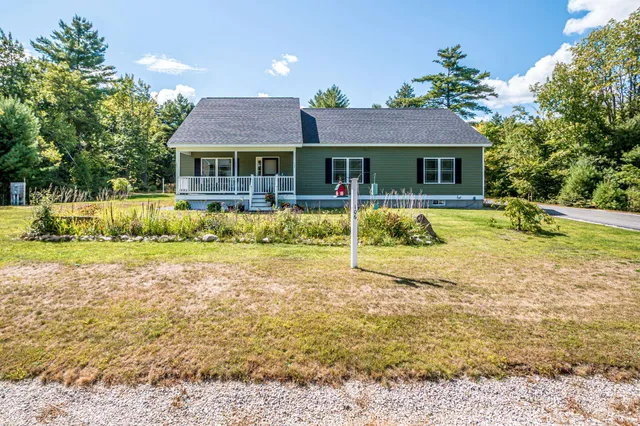 $745,000 | 106 Pemigewasset Drive, Conway, NH 03813