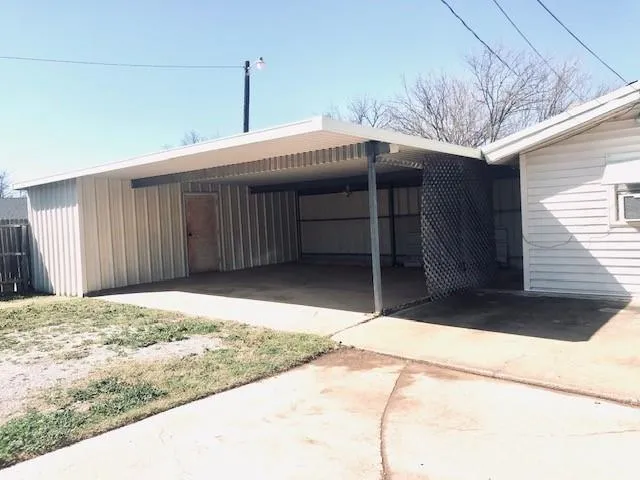 $150,000 | 409 Kenshalo Street, Albany, TX 76430