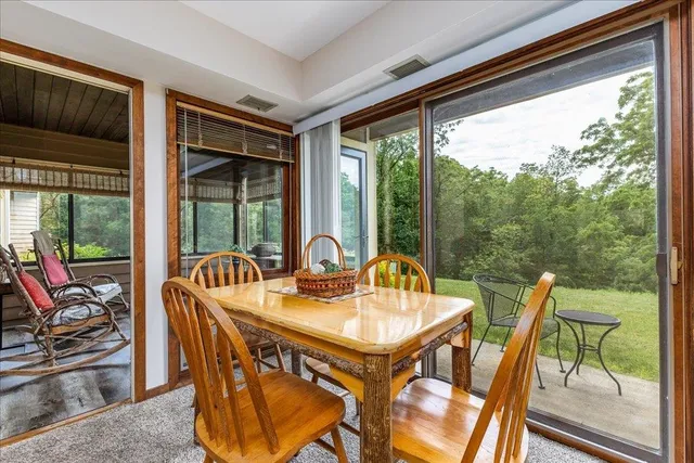 $169,900 | B2 Long Bay Point Drive, Galena, IL 61036