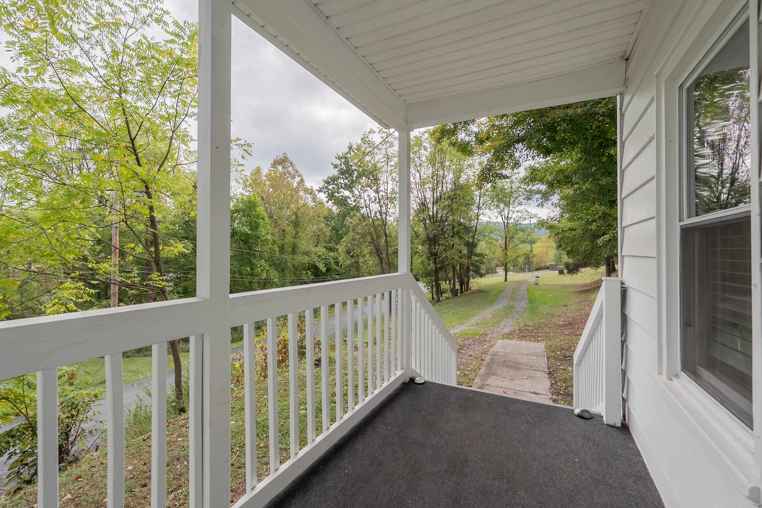 225 Altoona Road Pulaski, VA 24301 - Photo 6 of 49 Gallery Image 6