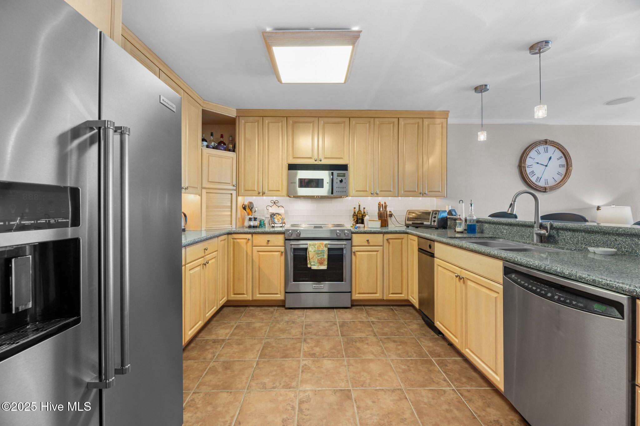 23 Batts Hill Road New Bern, NC 28562 - Photo 15 of 47 22-web-or-mls-DSC_8250