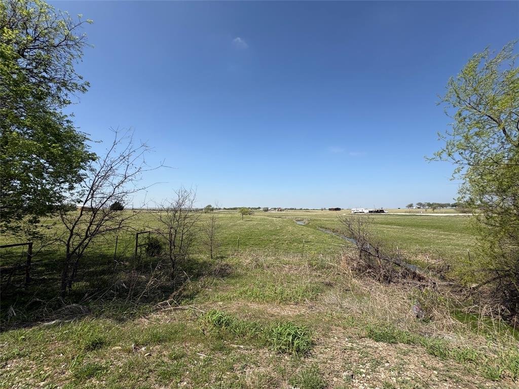 717 Smith Road Ponder, TX 76259 - Photo 2 of 6