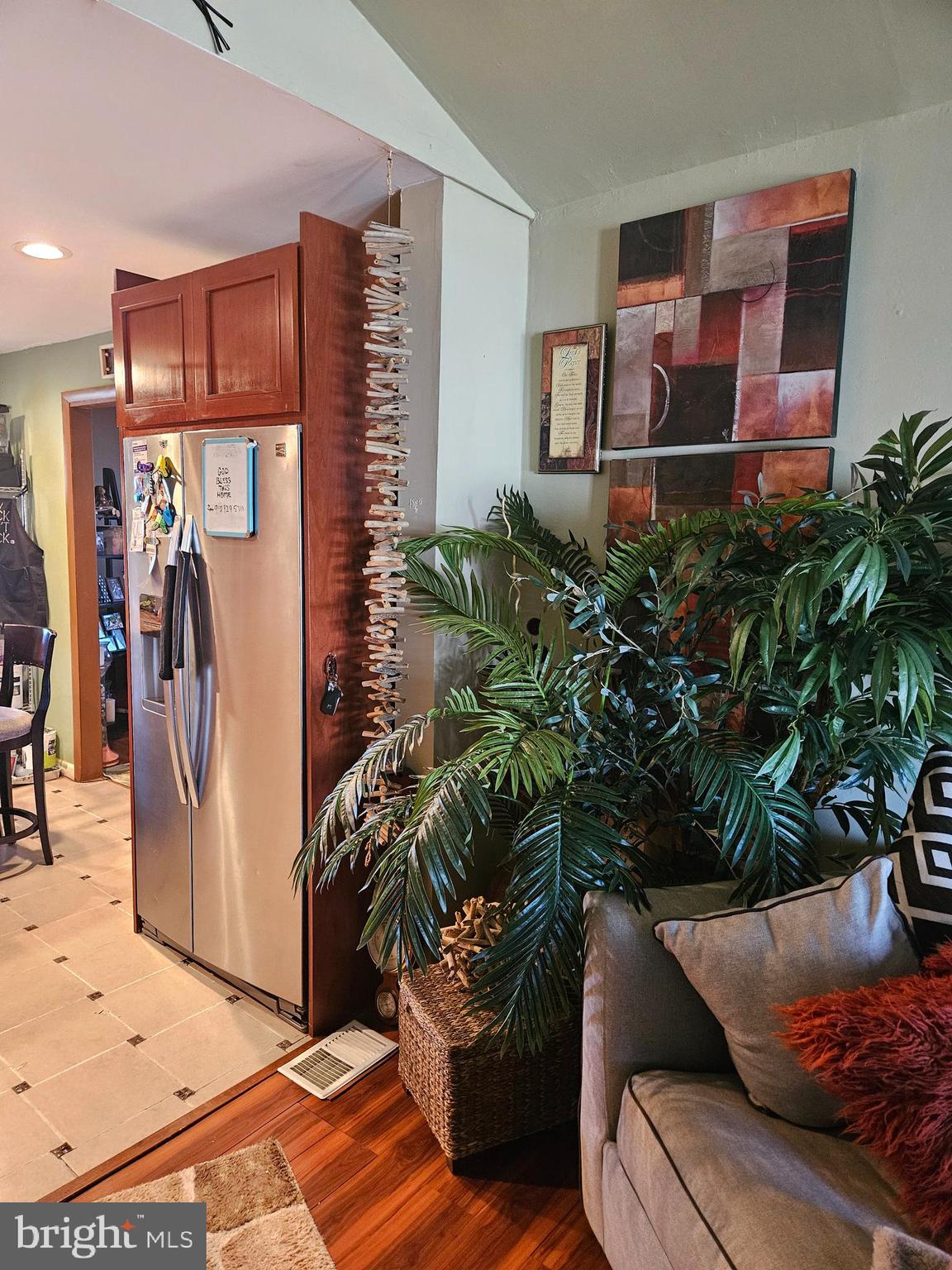 710 Smith Lane Mount Holly, NJ 08060 - Photo 5 of 26 a living room with furniture plant and a potted plant