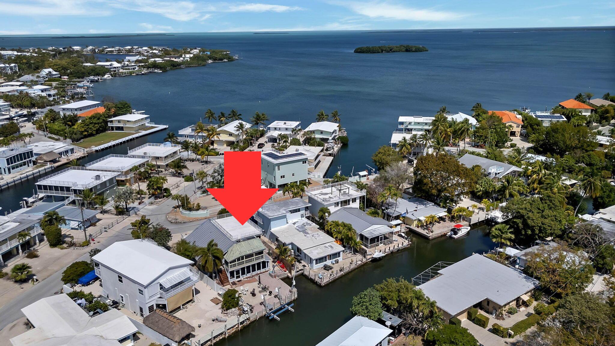 108 Long Ben Drive Key Largo, FL 33037 - Photo 3 of 43 arrow 2