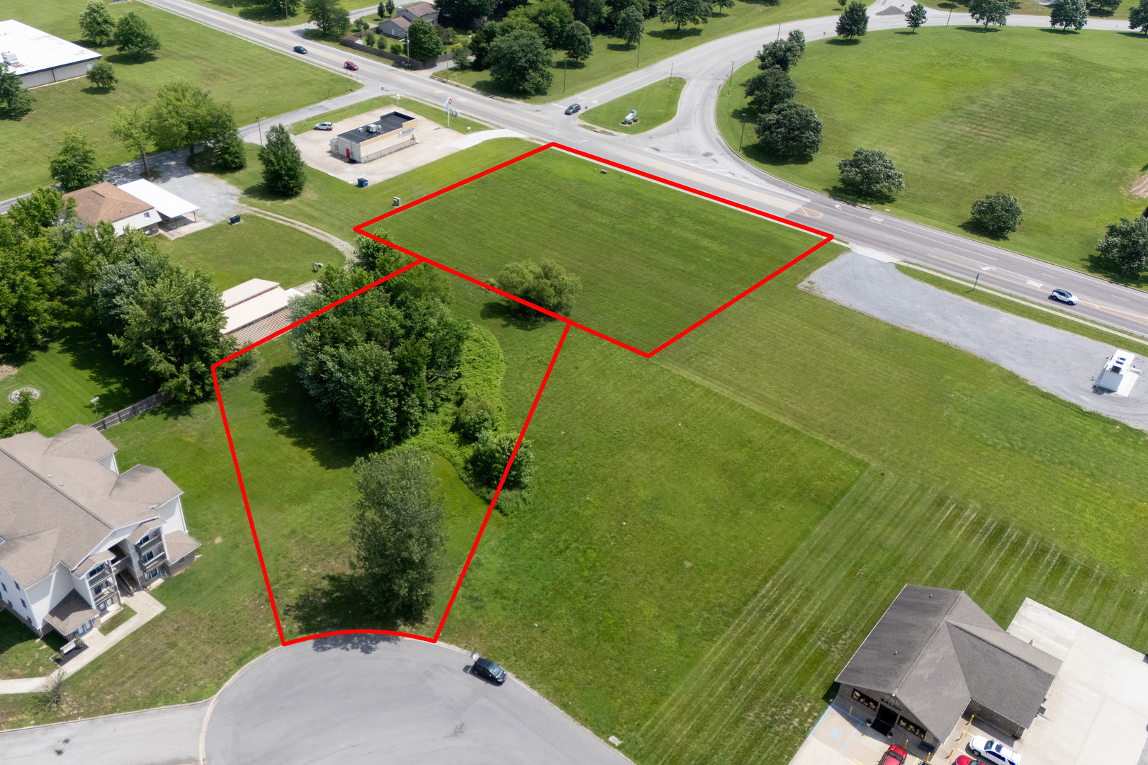 703 A South Greenbriar Road Carterville, IL 62918 - Photo 1 of 3