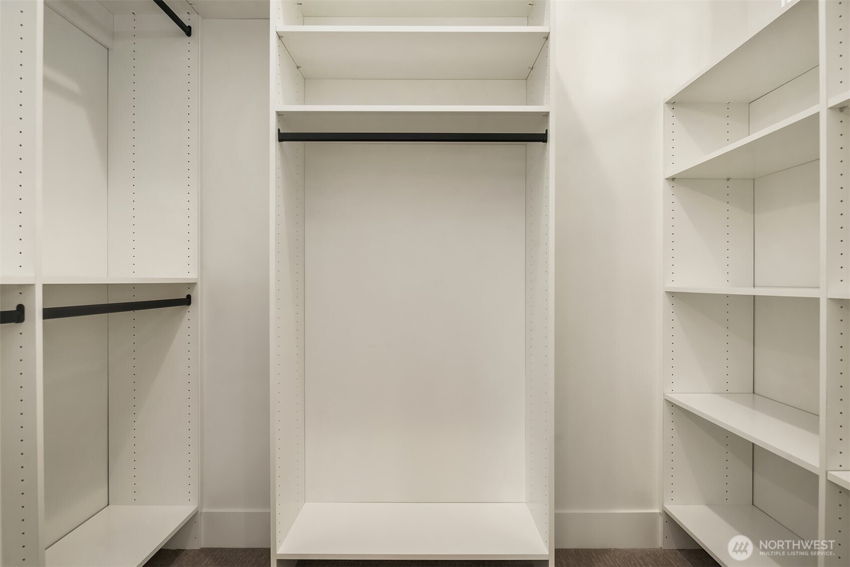 1971 Wanawish Loop Ronald, WA 98940 - Photo 19 of 39