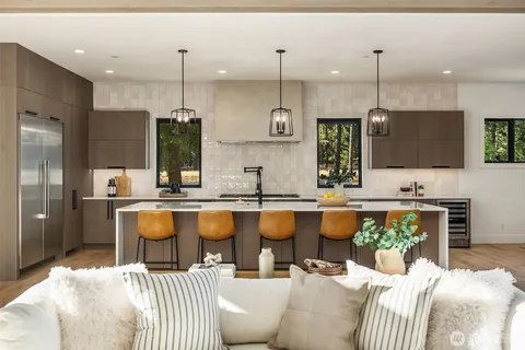 $2,350,000 | 1971 Wanawish Loop, Ronald, WA 98940