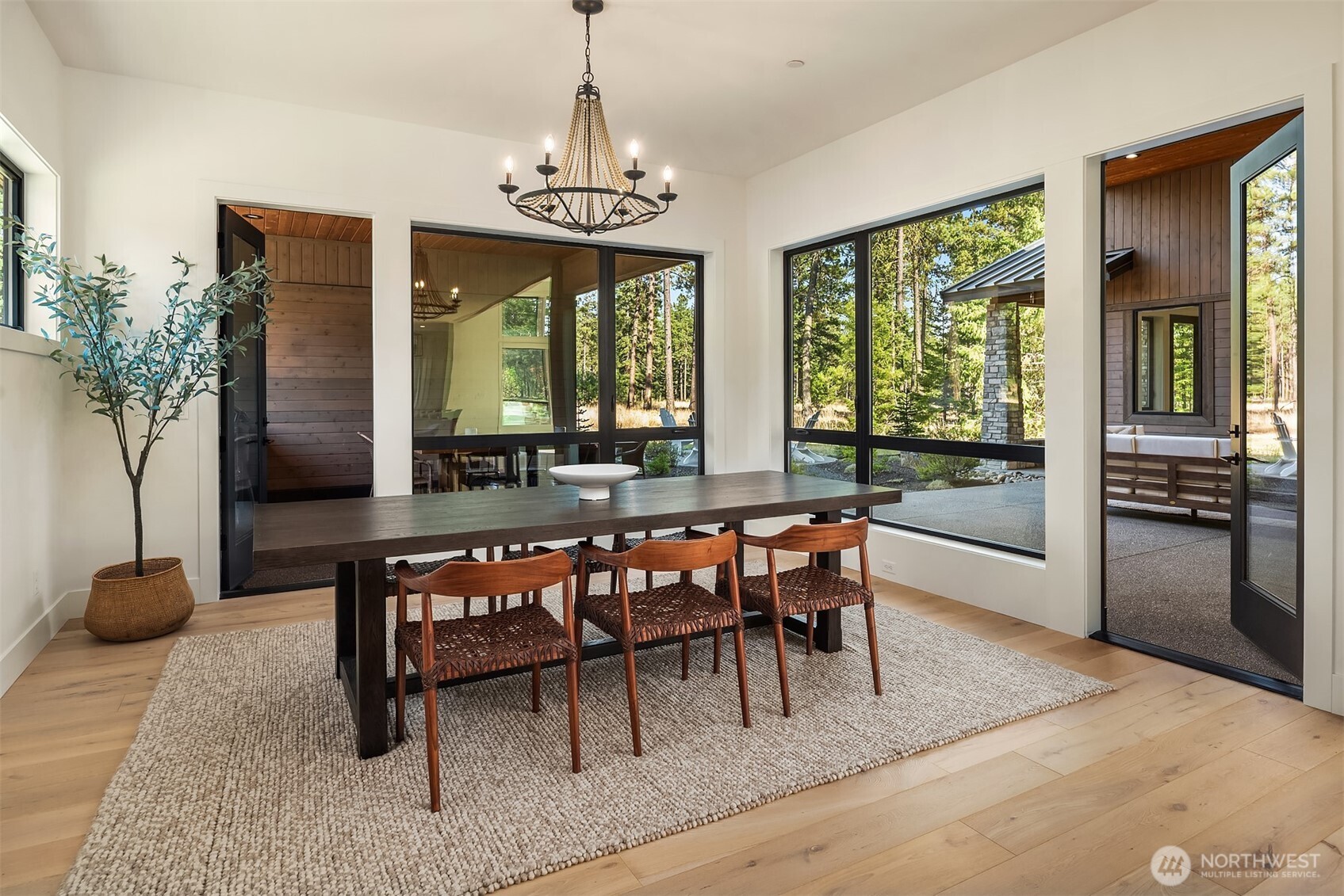 1971 Wanawish Loop Ronald, WA 98940 - Photo 9 of 39