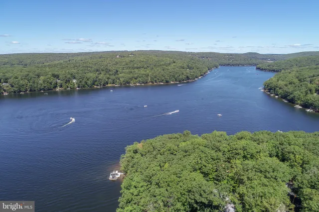 $2,845,000 | 56 Bee Tree Lane, Oakland, MD 21550