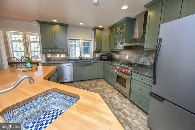 $2,845,000 | 56 Bee Tree Lane, Oakland, MD 21550