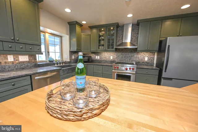 $2,845,000 | 56 Bee Tree Lane, Oakland, MD 21550