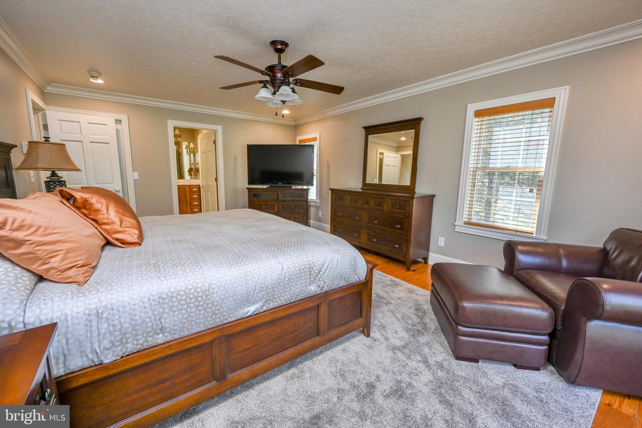 56 Bee Tree Lane Oakland, MD 21550 - Photo 43 of 139 Spacious and Bright.