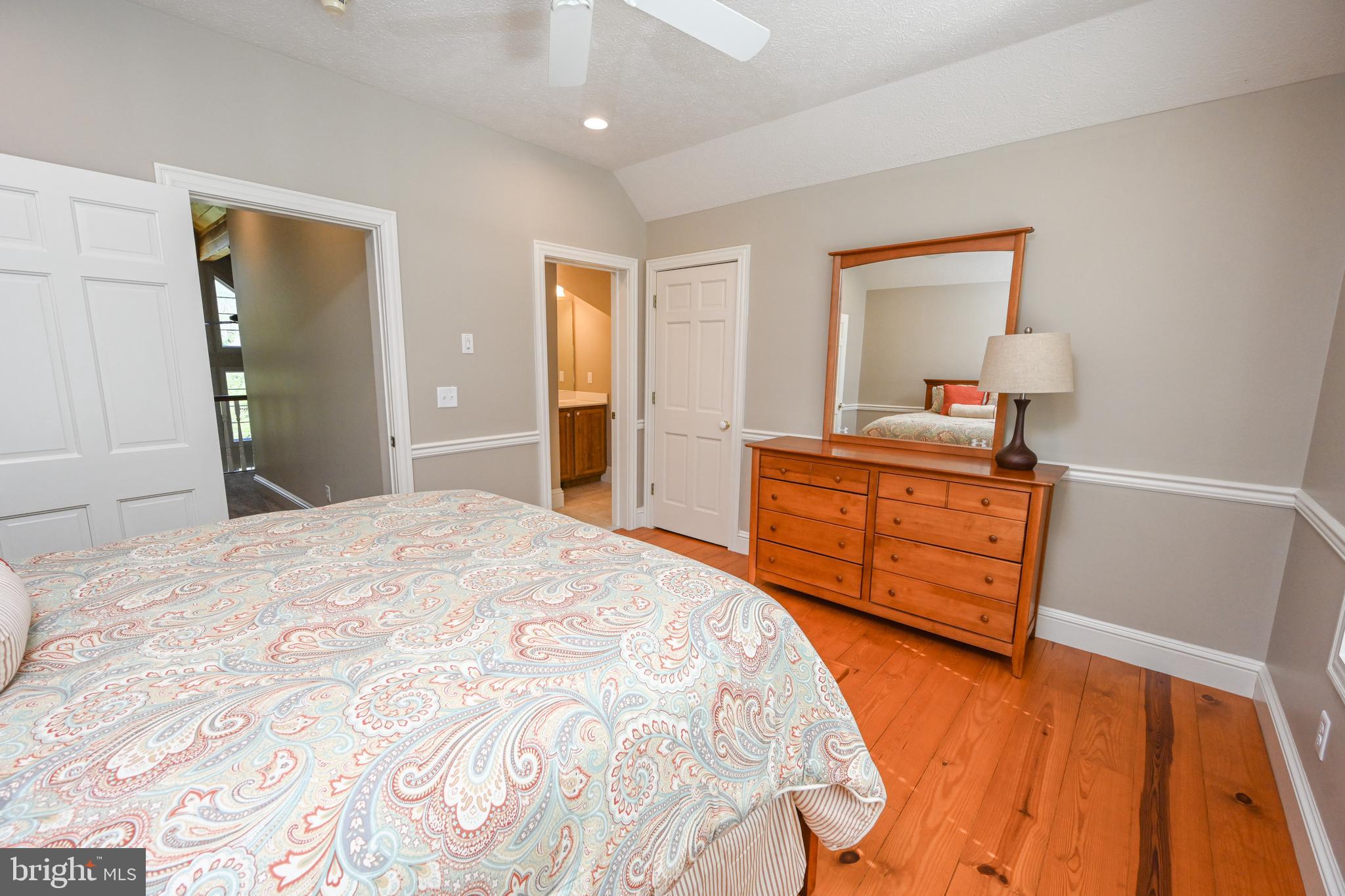 56 Bee Tree Lane Oakland, MD 21550 - Photo 53 of 139 Leading to the primary bath.