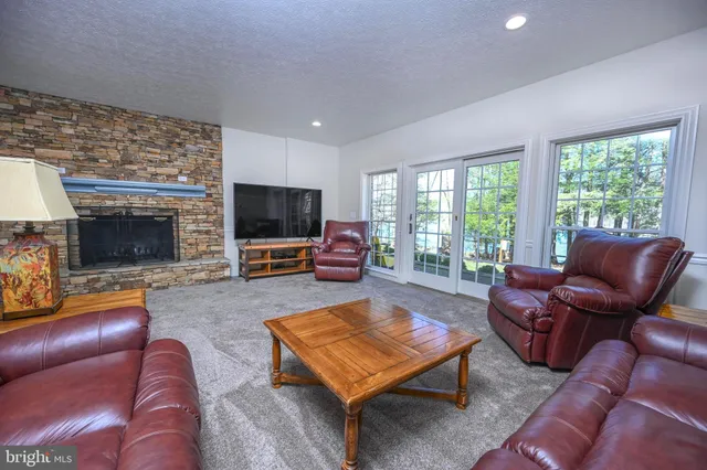 $2,845,000 | 56 Bee Tree Lane, Oakland, MD 21550