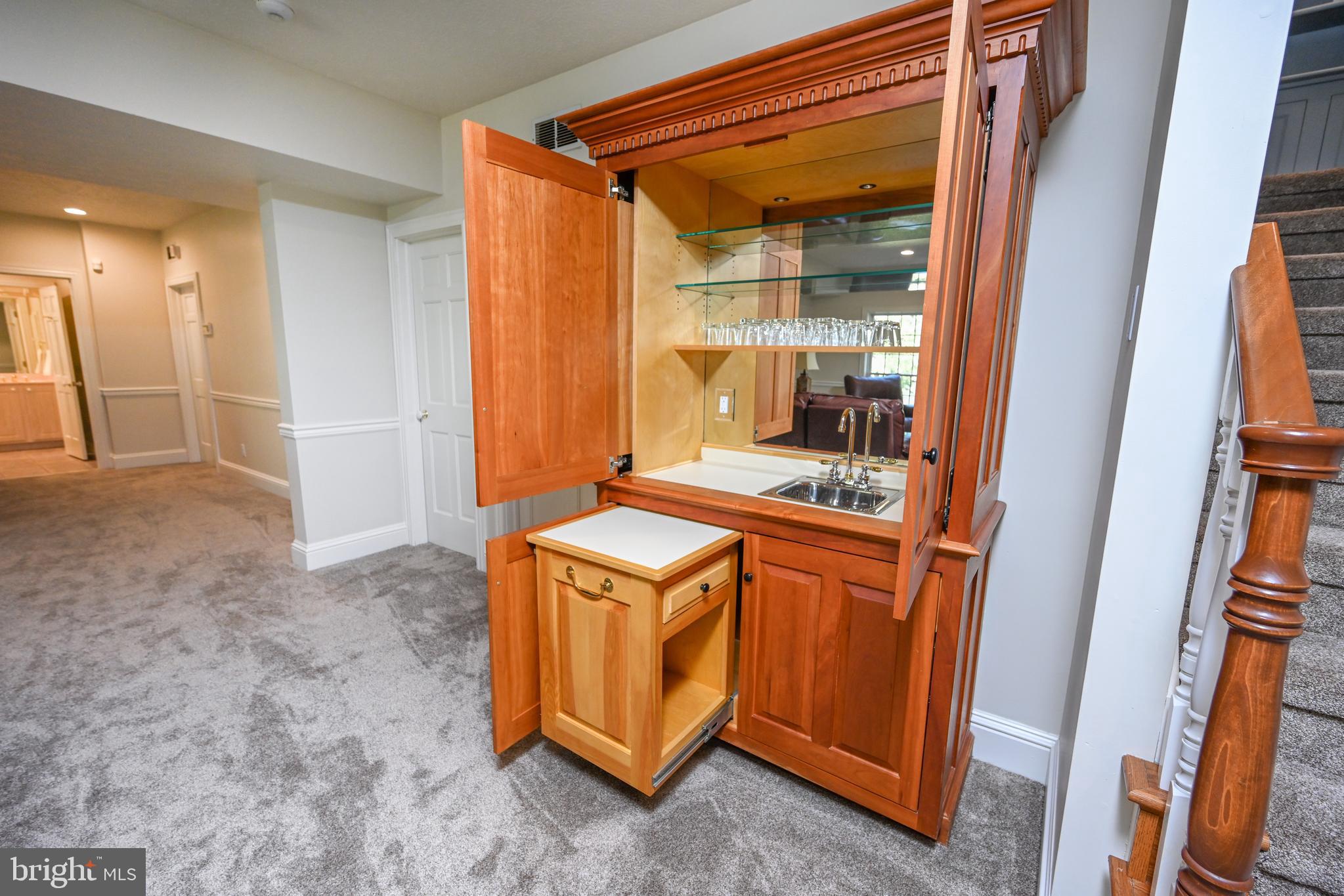 56 Bee Tree Lane Oakland, MD 21550 - Photo 83 of 139 Built in wet bar.