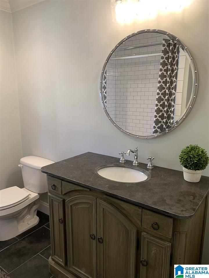 3137 North Woodridge Road Birmingham, AL 35223 - Photo 21 of 34