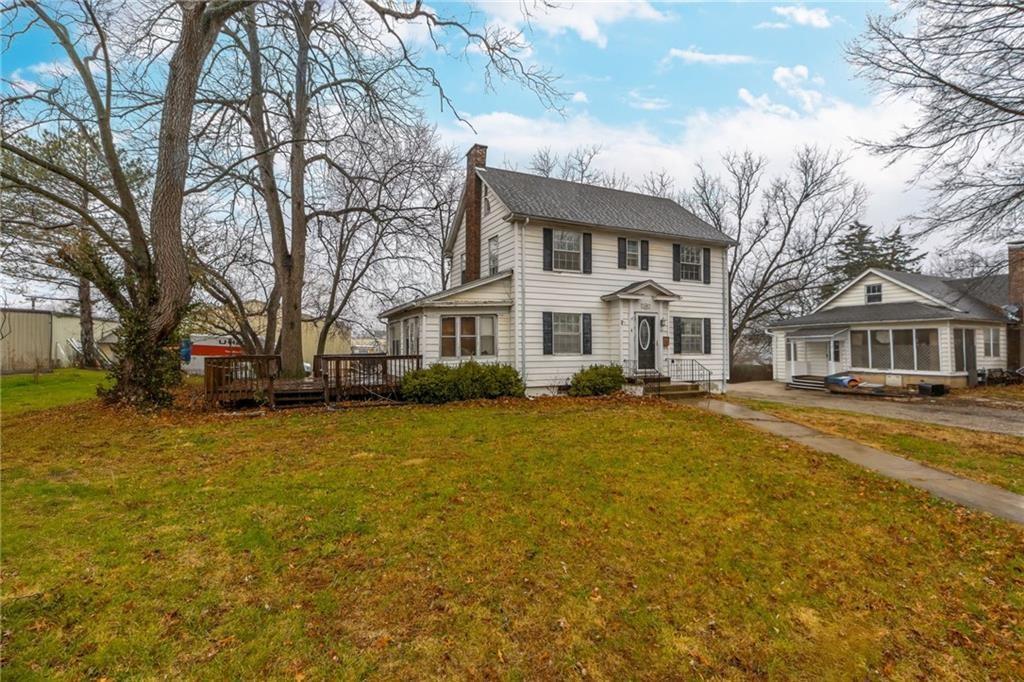 1208 Locust Street Chillicothe, MO 64601 - Photo 2 of 21