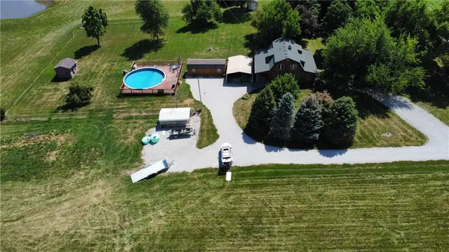 $799,000 | 12703 North Robinhood Lane, Kansas City, MO 64164