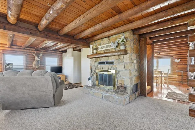 $799,000 | 12703 North Robinhood Lane, Kansas City, MO 64164