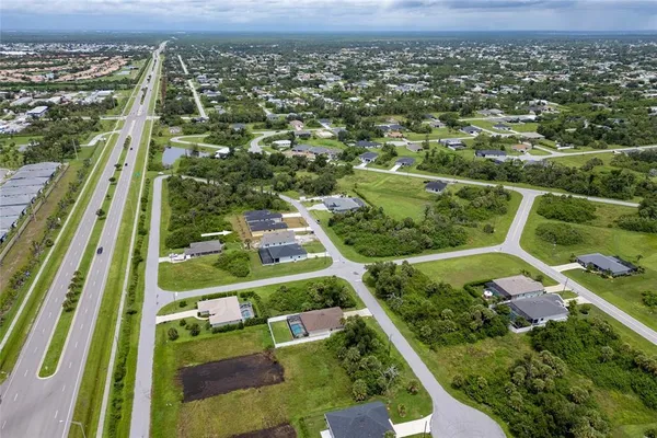 $334,900 | 185 Sesame Road East, Rotonda West, FL 33947