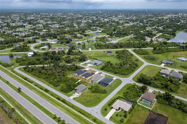$334,900 | 185 Sesame Road East, Rotonda West, FL 33947