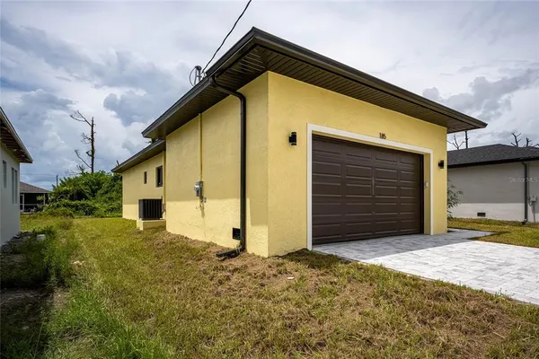 $334,900 | 185 Sesame Road East, Rotonda West, FL 33947