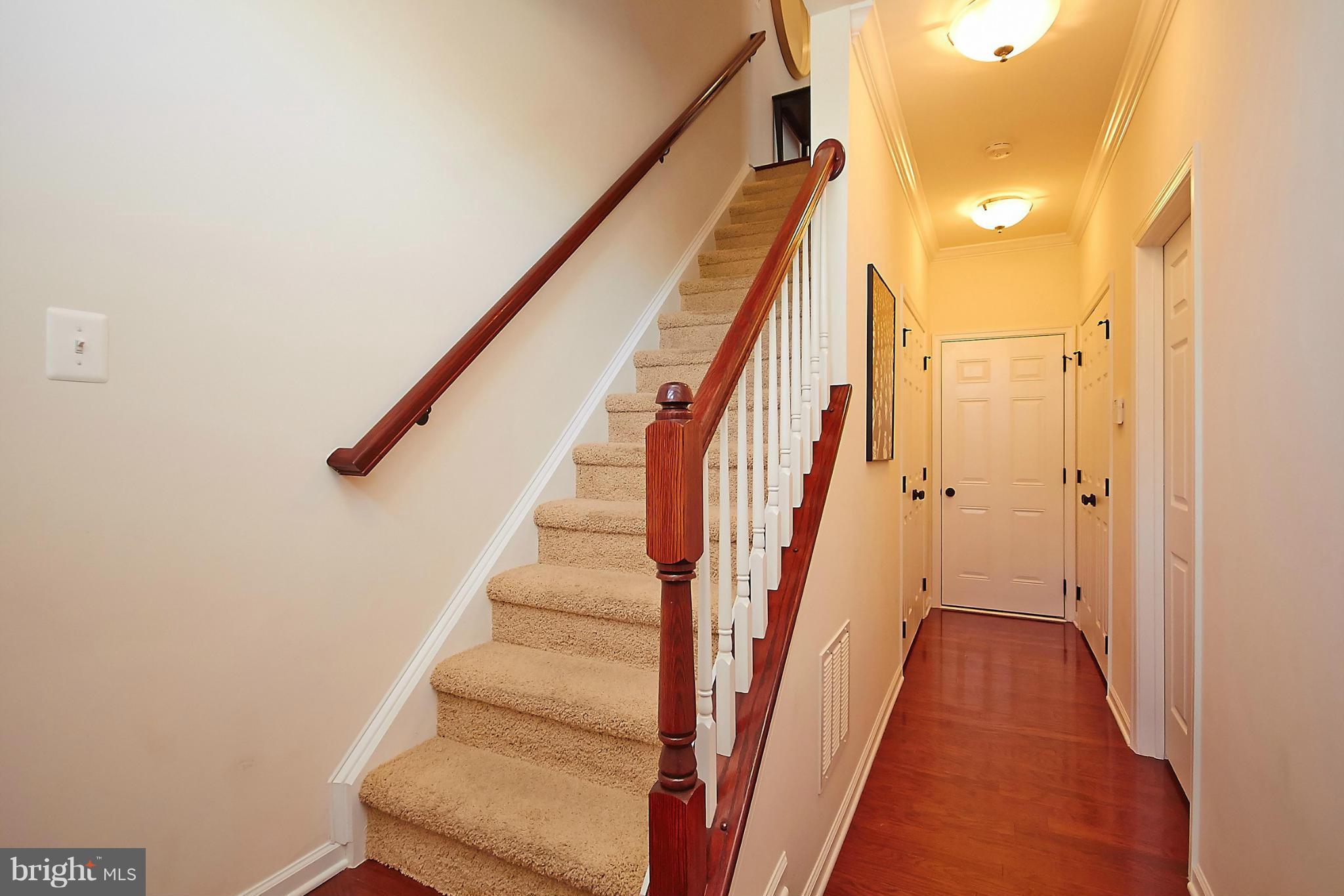 25436 South Riding Boulevard Chantilly, VA 20152 - Photo 3 of 26 Interior (General)