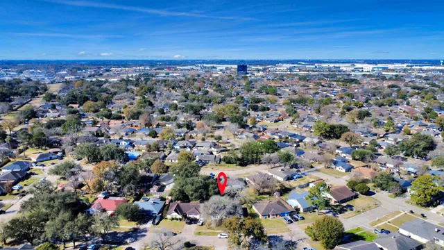 $1,900 | 15123 Kaler Road, Houston, TX 77060