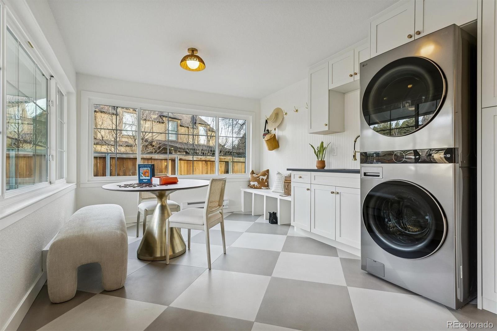 4872 Country Club Way Boulder, CO 80301 - Photo 18 of 48 a living room with furniture and a large window