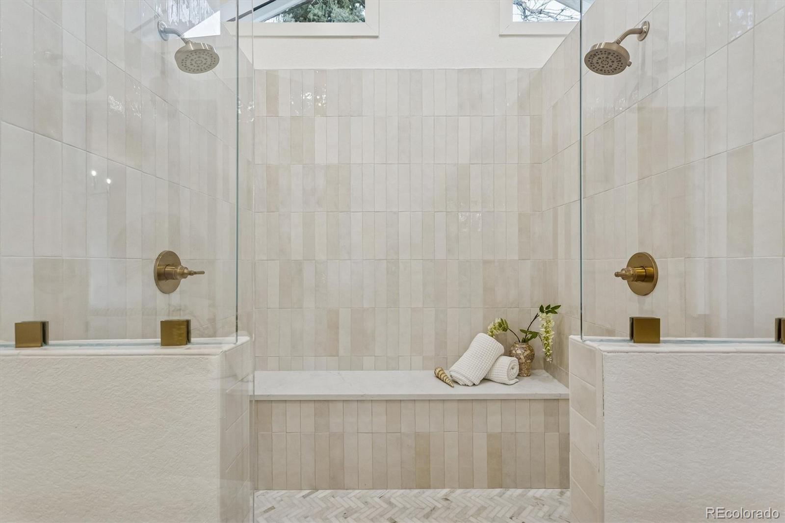 4872 Country Club Way Boulder, CO 80301 - Photo 24 of 48 a bathroom with a bathtub and shower