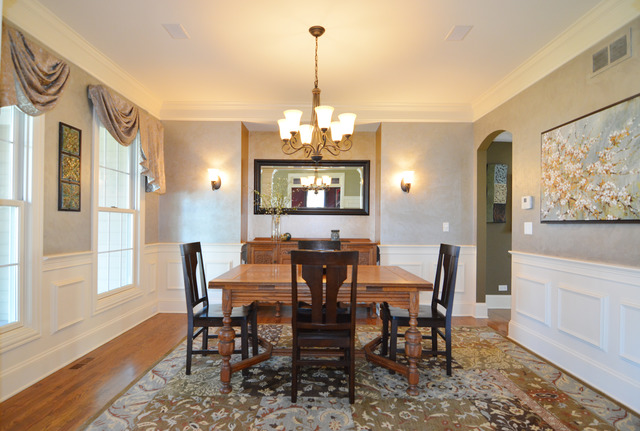 3704 Heathmoor Drive Elgin, IL 60124 - Photo 4 of 25