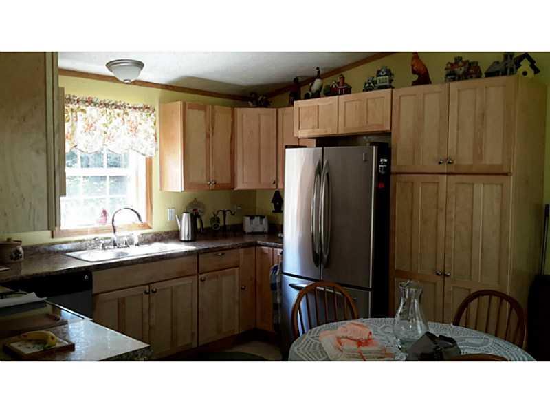 70 Butterfield Ridge Road Lincoln, ME 04457 - Photo 6 of 29 Kitchen.