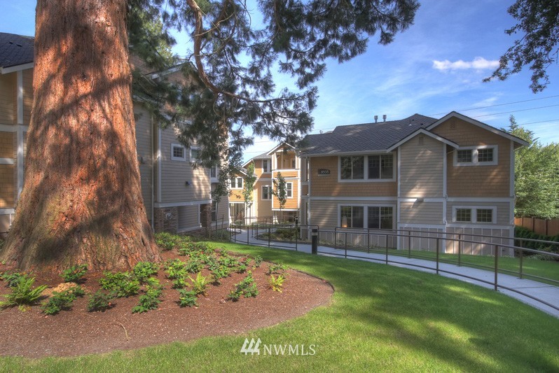 8531 Avondale Road Northeast, Unit B102 Redmond, WA 98052 - Photo 11 of 13 Gallery Image 11