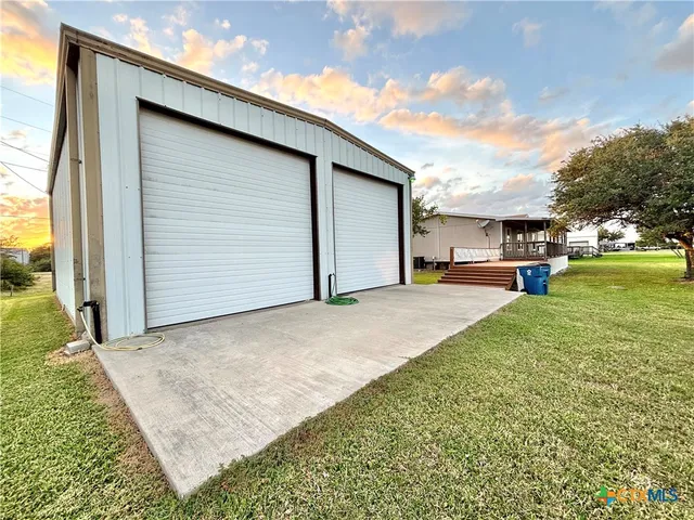 $289,000 | 55 Scarlett Street, Port O'Connor, TX 77982