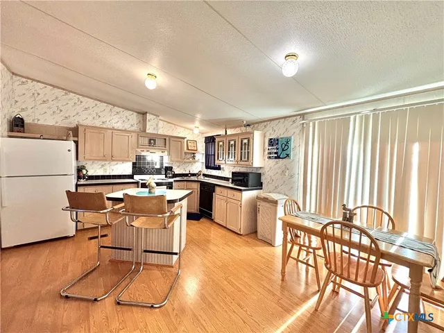 $289,000 | 55 Scarlett Street, Port O'Connor, TX 77982