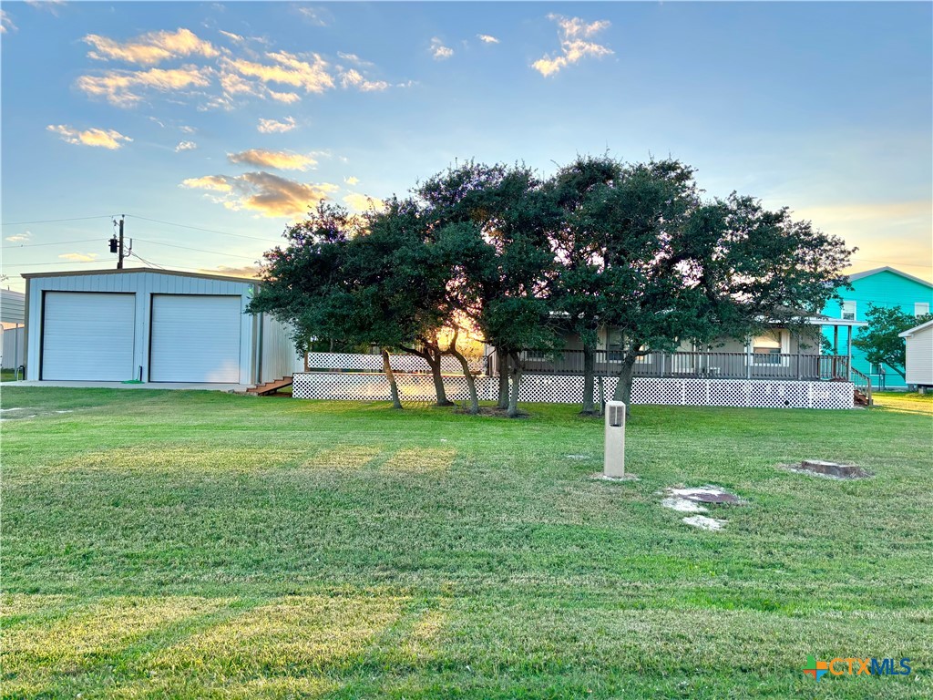 55 Scarlett Street Port O'Connor, TX 77982 - Photo 24 of 46 a view of a backyard