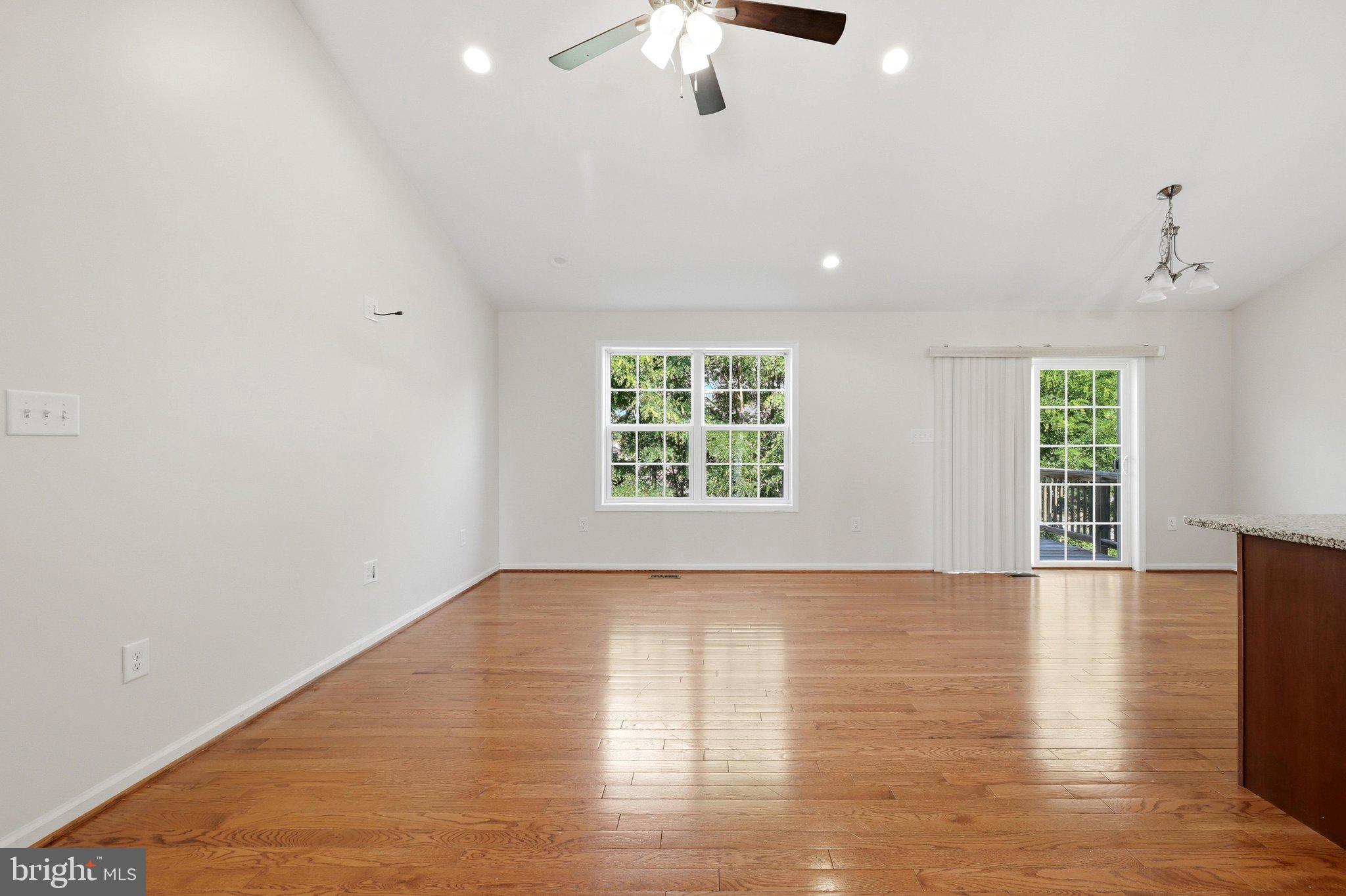 179 Reprisal Road Inwood, WV 25428 - Photo 8 of 48 Living Room