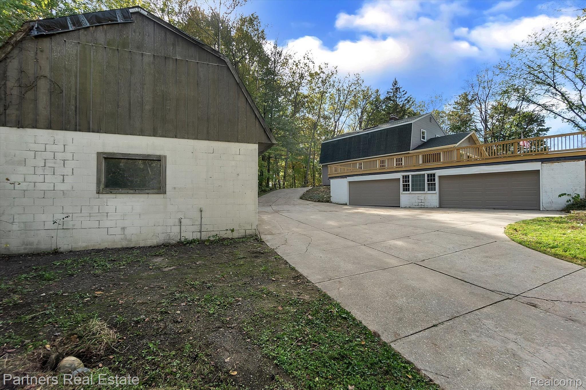 6785 Farley Road Pinckney, MI 48169 - Photo 38 of 49 38-6785-Farley-Rd-WindowStill-Real-Estate-Photography-38.jpg