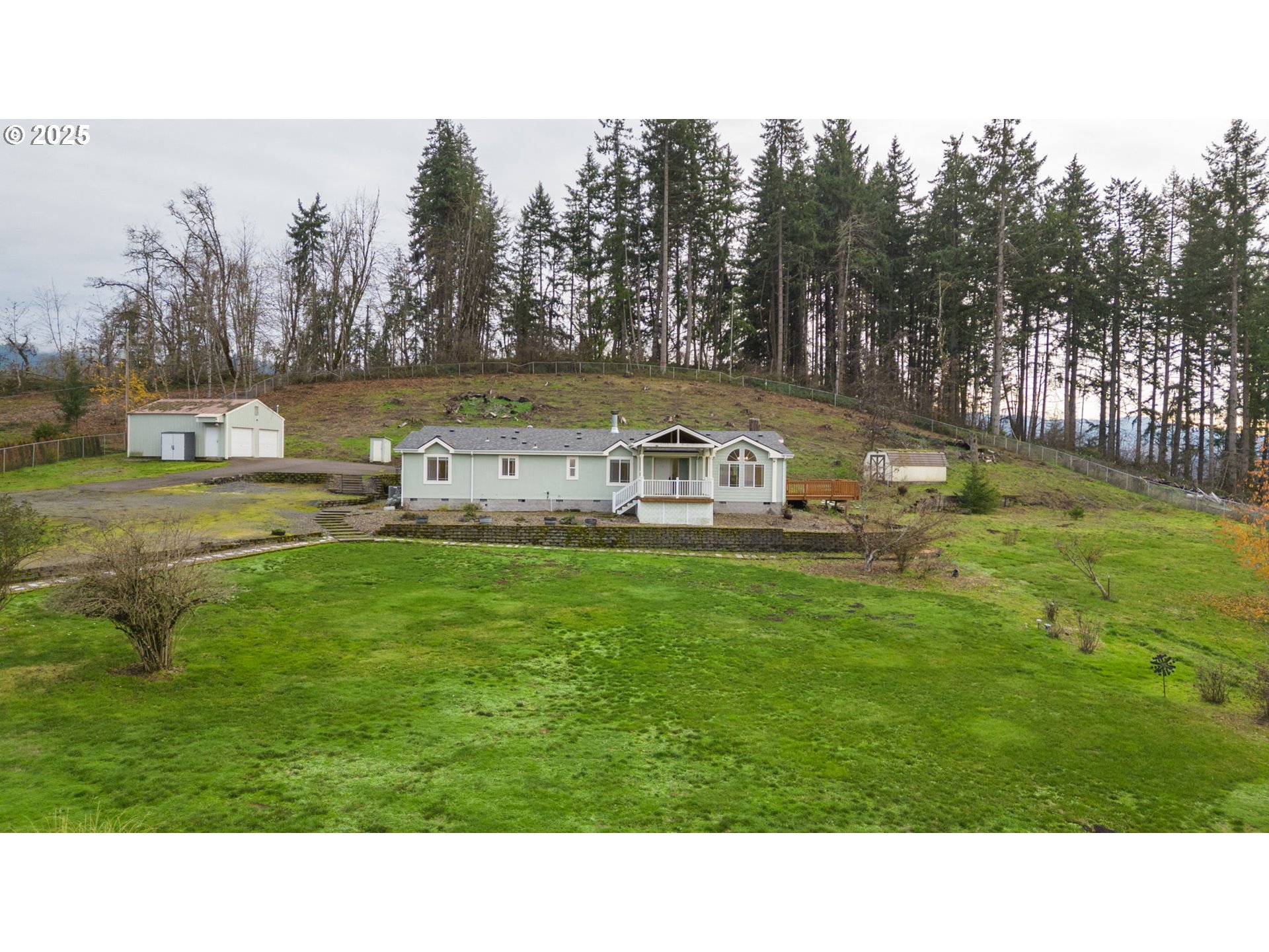 35986 Enterprise Road Creswell, OR 97426 - Photo 1 of 48