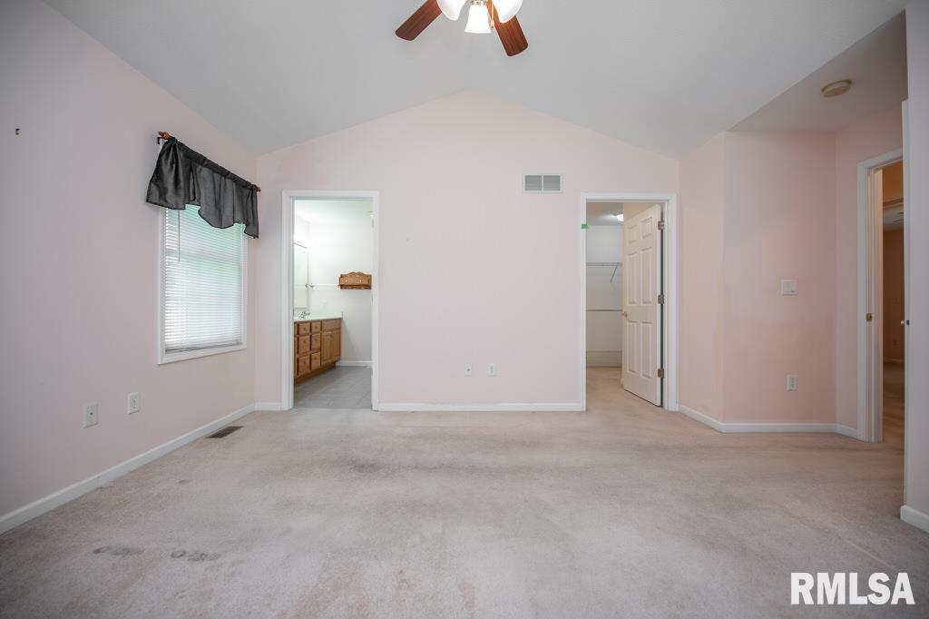 2425 Delaware Street Pekin, IL 61554 - Photo 30 of 48